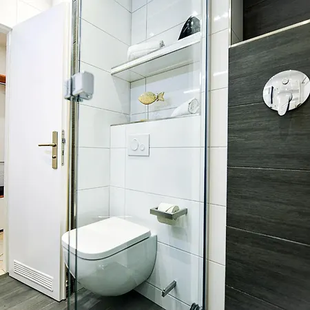 Strandhochhaus Sg10 شقة